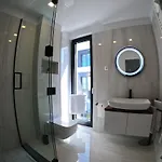 Luxury Sea & Mountain View One With Private Pool & Jacuzzi Vinjerac