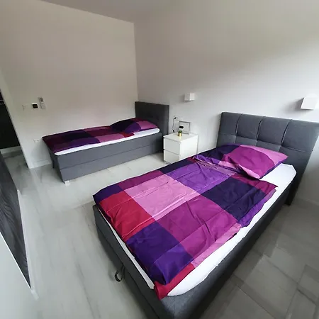 度假居 Luxury Sea & Mountain View One With Private Pool & Jacuzzi 维耶拉克